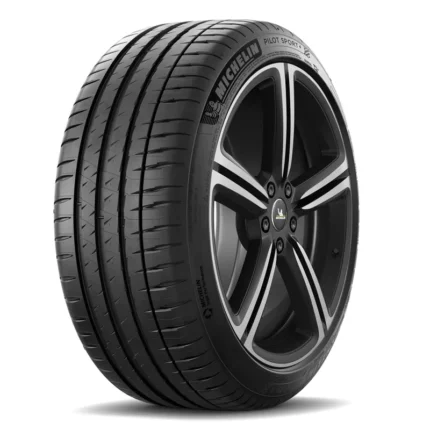 إطار سيارة ميشلان بايلوت سبورت 4 مقاس 255/55R18 109Y XL فرنسي عادي لسيارات SUV الرياضية يتميز بالاستجابة الديناميكية والثبات الفائق بضمان رسمي